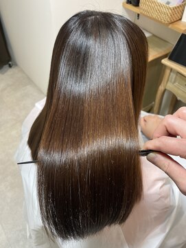 エマヘアープラス 下郡店(Emma Hair plus) 髪質改善縮毛矯正で叶えるお客様の快適な毎日☆