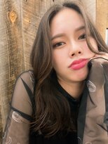 ピース トウキョウ(PEACE TOKYO)&nbsp;韓国ヘアくびれヘアヨシンモリ顔周りレイヤー20代30代40代