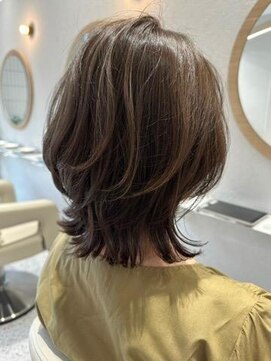 レジット 海老名(Legit) 20代30代40代50代◎外ハネ くびれ レイヤー 海老名