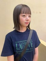 スニュウ(snuw)&nbsp;【snuw mina】レイヤーカット/透明感カラー/伏見