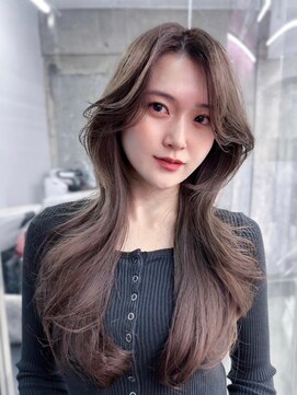 フィヴェント(Fivent) 黒髪ボブルフネビージュ小顔ワンレン顔まわり韓国レイヤーカット