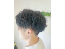 バスティードーレス(BASTI DORES)