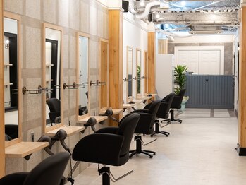 Agu hair carino 近鉄奈良東向き商店街店【アグ ヘアー カリーノ】