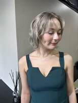 ヨウプラス(YEAU PLUS)&nbsp;ホワイトシルバー×ショートレイヤー