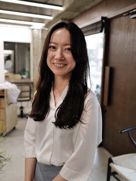 ダカー(dakah) ワンカールと透明感カラー