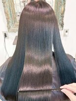 ルネラトーキョー(RUNERA TOKYO)&nbsp;ロングヘアグレージュレイヤーカット髪質改善前髪カット