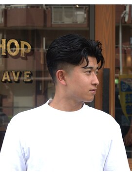 フリーク バーバーショップ 都島店(FREAK BARBER SHOP) ラルフバック