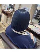 アヴァンシア 石巻(AVANCIA)&nbsp;COCOMI 透明感　ネイビーブルーカラー