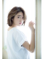 ルーチェ 大宮(Luce)&nbsp;大人かわいい無造作ジェンダーレスベージュカラーロブ☆