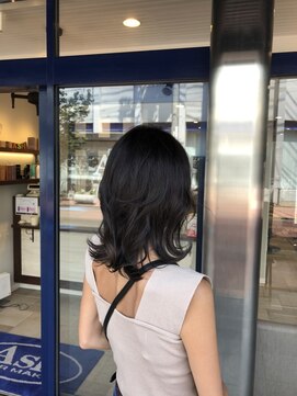 アッシュ 久が原店(Ash) 大人かわいい外ハネミディアム