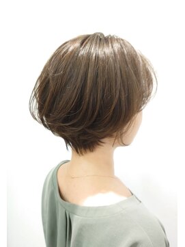 プログレス 中野店(PROGRESS) 耳かけショートボブ[切りっぱなしボブピンクブラウン]