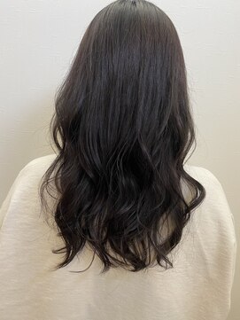 プリュム(Plume) ナチュラル柔らかゆるふわ黒髪暗髪大人可愛い20代30代