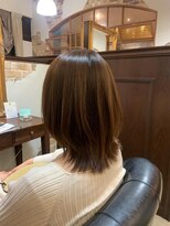 アドラーブル 女池店(adorable) 【ひし形レイヤー】【小顔見せ】【20代30代40代】