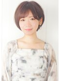 大人可愛い20代30代40代斜めバングことりベージュボブショート