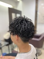 ノーム バイ アウラ(norm. by aura)&nbsp;【ウェット縦落ちパーマ】