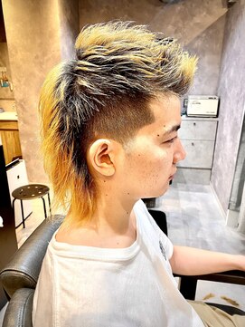 メグロバーバーショップロッポンギ 目黒六(MEGURO BARBER SHOP 6PPONGI) ツーブロウルフレイヤーショート