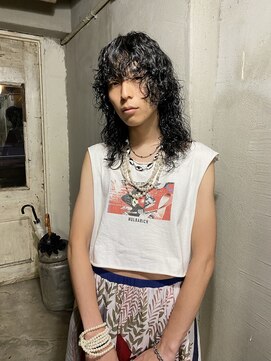 ロイジー(roijir) ジェンダーレスヘア×ロングパーマ
