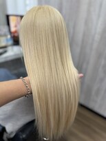 ネクサス 心斎橋(Nexus)&nbsp;グレーベージュレイヤーロングアッシュカラー 黒髪 心斎橋