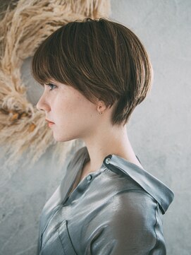 ヴィカーム(VICALM) 20代.30代.40代艶髪 ショートボブ 大人ショート くびれマッシュ