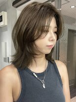 サイン 表参道(SIGN)&nbsp;韓国ヘアーハッシュカットレイヤーカットグレージュブリーチ無し