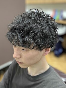 ルシードスタイルバレッタ フォーメン(LUCIDO STYLE BARRETTA for men)の写真/何かいつもと変えてみたい…そんなアナタに動きあるスタイルを提案☆カットに動きを出すパーマが圧倒的人気