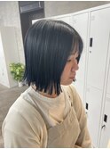 ブルーブラック