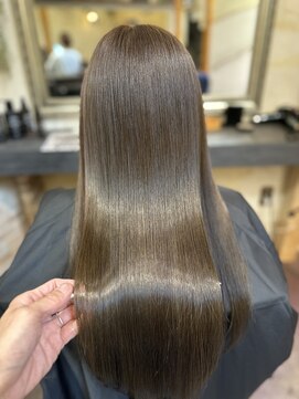 リリアン(Ririan) 【橋本】うる髪フルカラー+自社製品髪質改善トリートメント