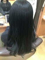 ヒラトヤ 肴町店 20代30代40代アッシュブラック大人キレイなみなみウェーブロング