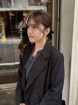 エヴリンアンドペイジ(Evelyn&paige) タイトヘア/ヘアセット【神戸/元町】