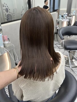 ロンドミラー 博多店(Lond Mirror) ミディアムヘア/暗めカラー/デザインカラー/グランマッシュ