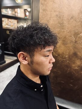 ツイストスパイラル/刈り上げスタイル