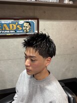 グロウヘアワークス(grow hair works) スパイキーショート×テーパーフェード