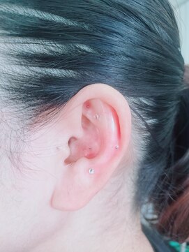 Hairmake&Bridal グレイス 耳リフレクソロジー＆耳つぼジュエリー