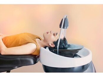 シルビジュー(Cills Bijou)の写真/◎空間を貸し切り周りを気にせずに至福のリラックスタイムを新体感できるフルフラットYUMEシャンプー台空間