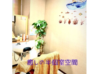 カットクルーオアシス 重信店の写真