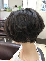 ラスター(Luster)&nbsp;ショートレイヤーボブ