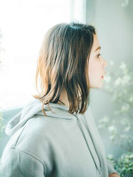 カラーサロンビスカリア 相模原エリア 淵野辺駅店(Color salon Biscaria) 前下がり☆ゆるウェーブ☆外はね［淵野辺］