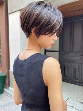 アヴァロン(AVALON) 絶壁解消・ひし形・くびれ・大人ショートボブ・30代40代【猪狩】