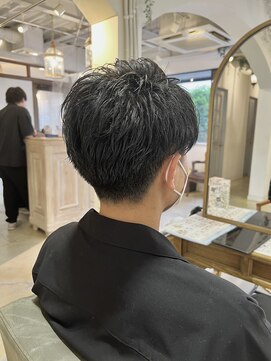 サンバイセライロ 千葉(SAN. by celilo) こだわりの刈り上げシルエット【momoka】