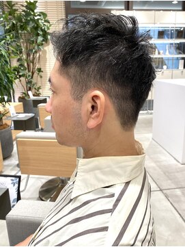 ステアケース 武蔵小杉店(stair:case) 大人メンズショート/ナチュラルフェード/刈り上げ/ビジネスOK