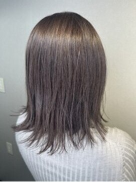 エイム ヘア リアム 調布店(eim hair liam) 冬にぴったりシルバーカラー