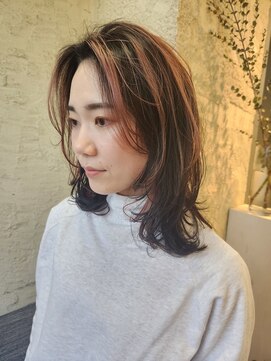 ペネロープ(Penelope) 【新宿】ウルフ/ウルフレイヤー/ハイライトカラー/癖毛カット