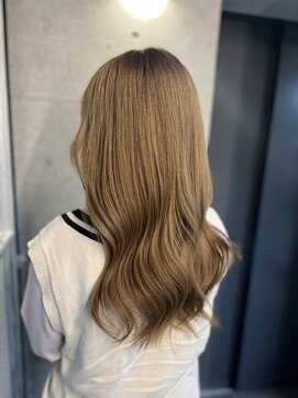 デスト 大宮(DEST) ブリーチ一回で作る☆王道ベージュ