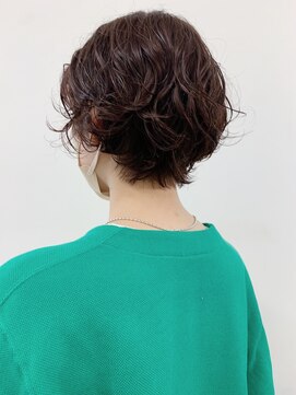 キー(kii) ショートパーマ 肩上 福岡 天神 薬院 20代