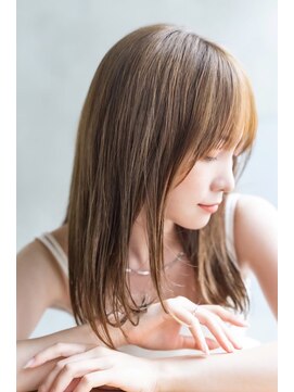 アルテ(ARTE) 【ARTE表参道/青山】ロングレイヤー×透明感ベージュ×髪質改善