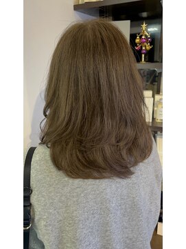 コレットヘア(Colette hair) ベージュカラー／白髪ぼかしカラー