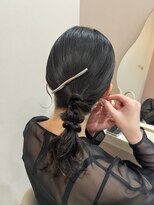 ミラ(Mila)&nbsp;艶々タイトポニー＊