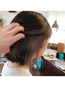 ログ(L.O.G) 【圧倒的モテ髪】カット+インナーカラー+トリートメント【那覇】