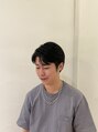 フィオーリ(fiori) ナチュラルなスタイルに今っぽいおこぼれバング