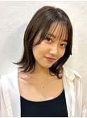 外ハネボブ　アッシュブラック　　10代20代　顔周りカット